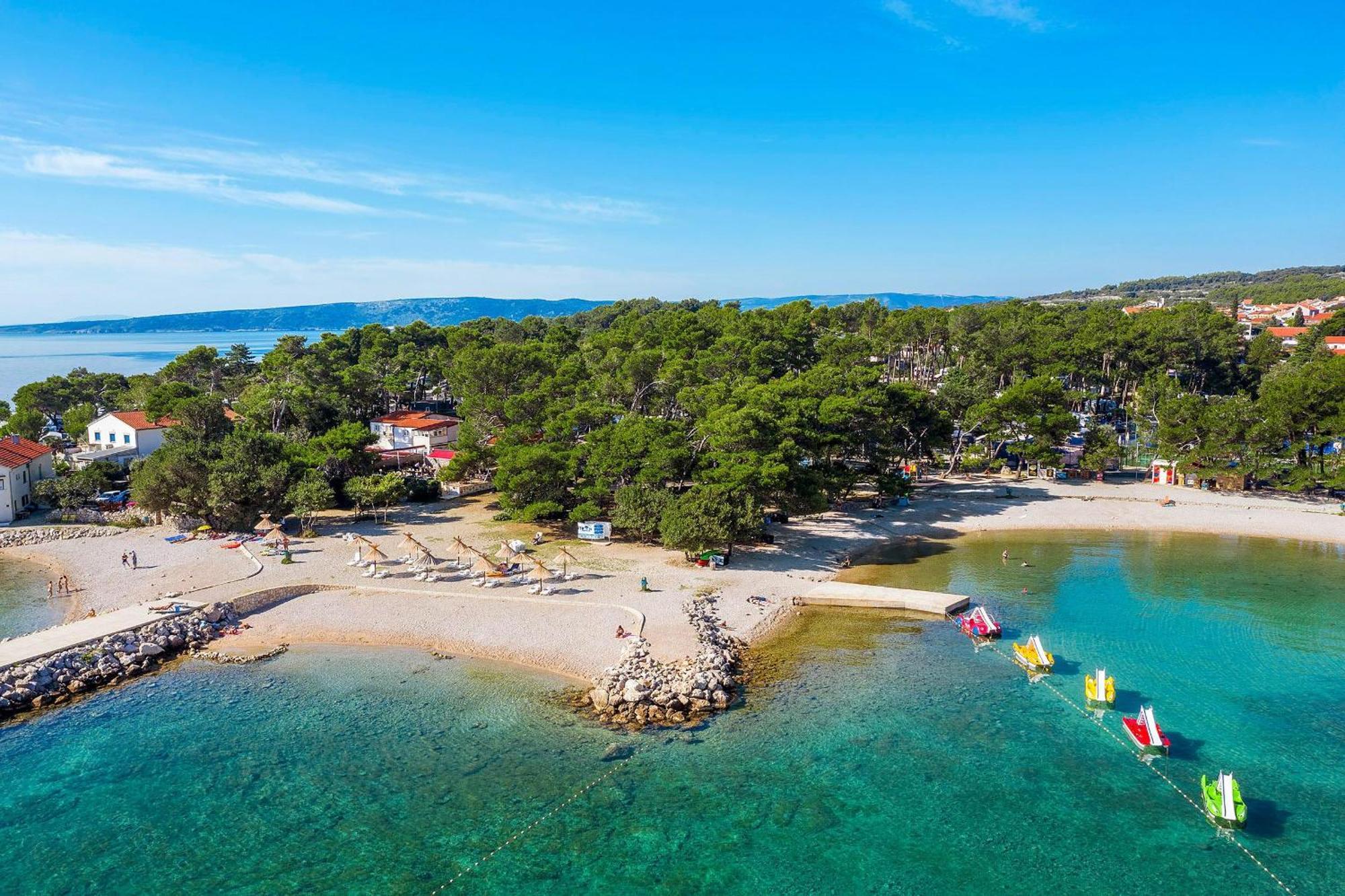 Deluxe New Apartments - Few Steps From The Beach - Luxury Holiday With Style - By Traveler Tourist Agency Krk Krk Town Exteriör bild
