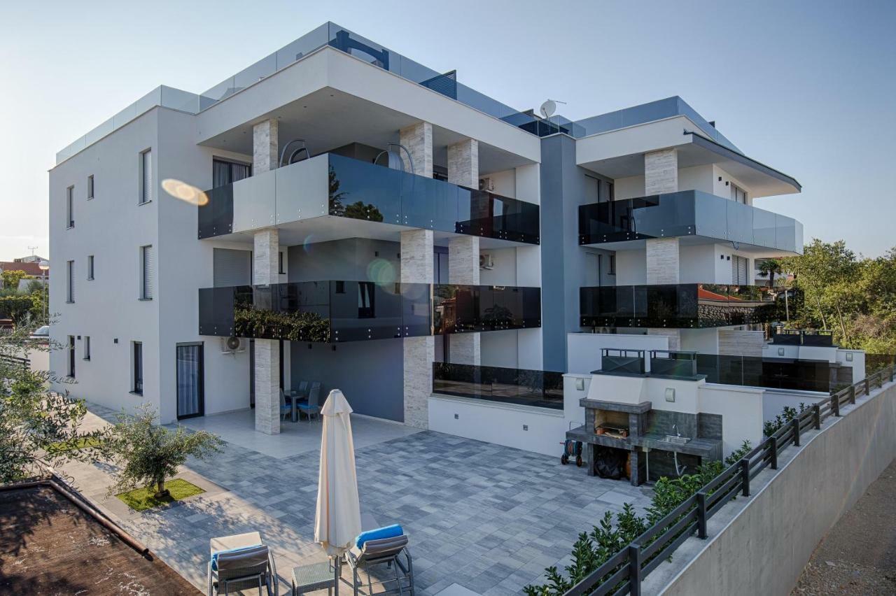 Deluxe New Apartments - Few Steps From The Beach - Luxury Holiday With Style - By Traveler Tourist Agency Krk Krk Town Exteriör bild