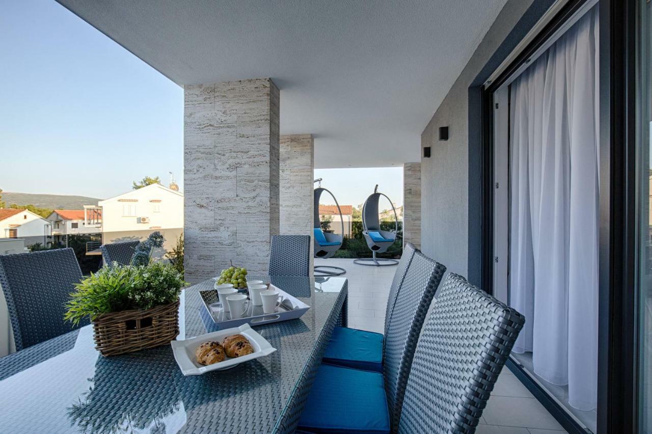 Deluxe New Apartments - Few Steps From The Beach - Luxury Holiday With Style - By Traveler Tourist Agency Krk Krk Town Exteriör bild